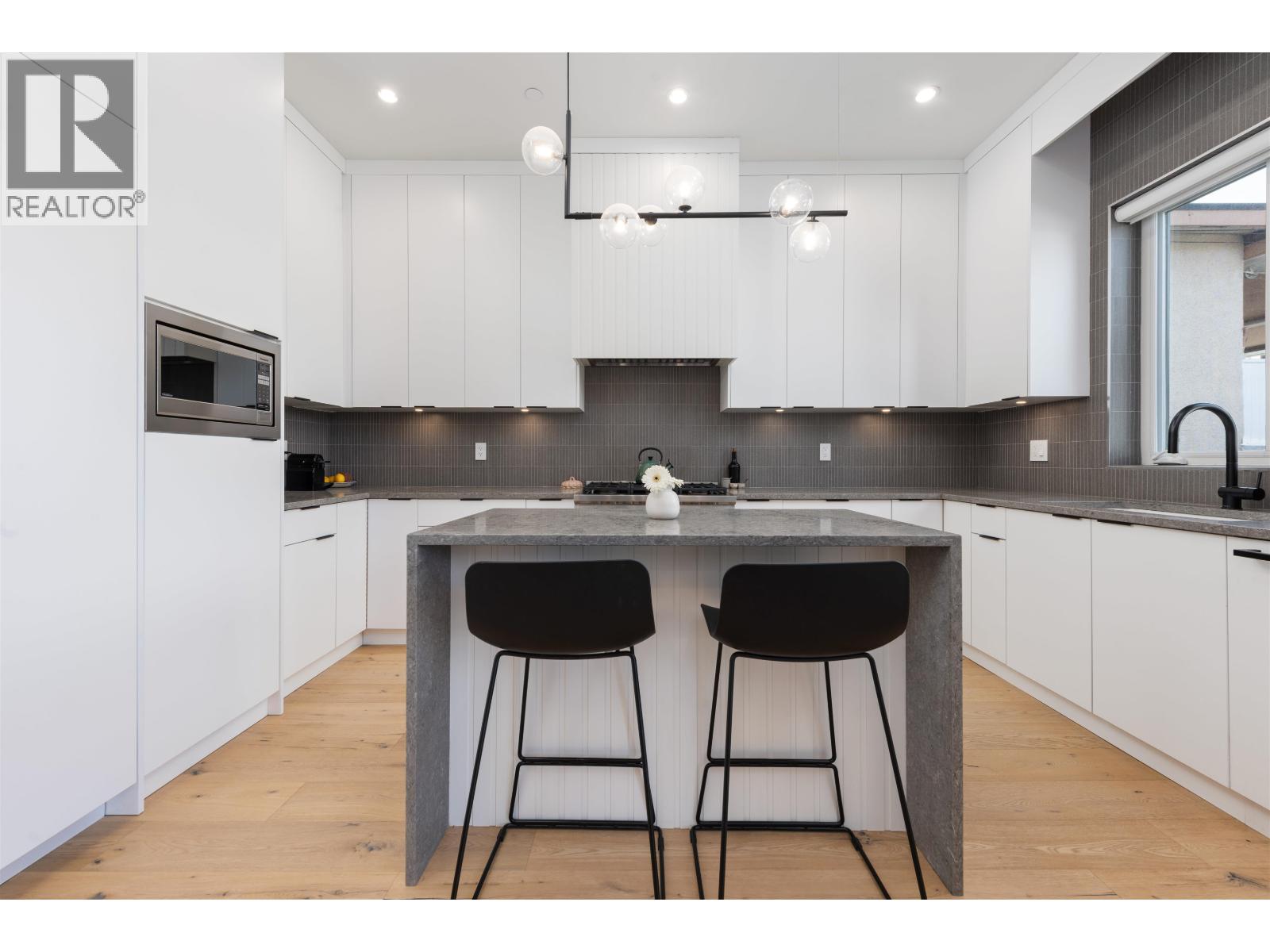 5059 Sherbrooke Street, Vancouver, British Columbia  V5W 3M1 - Photo 7 - R3111631