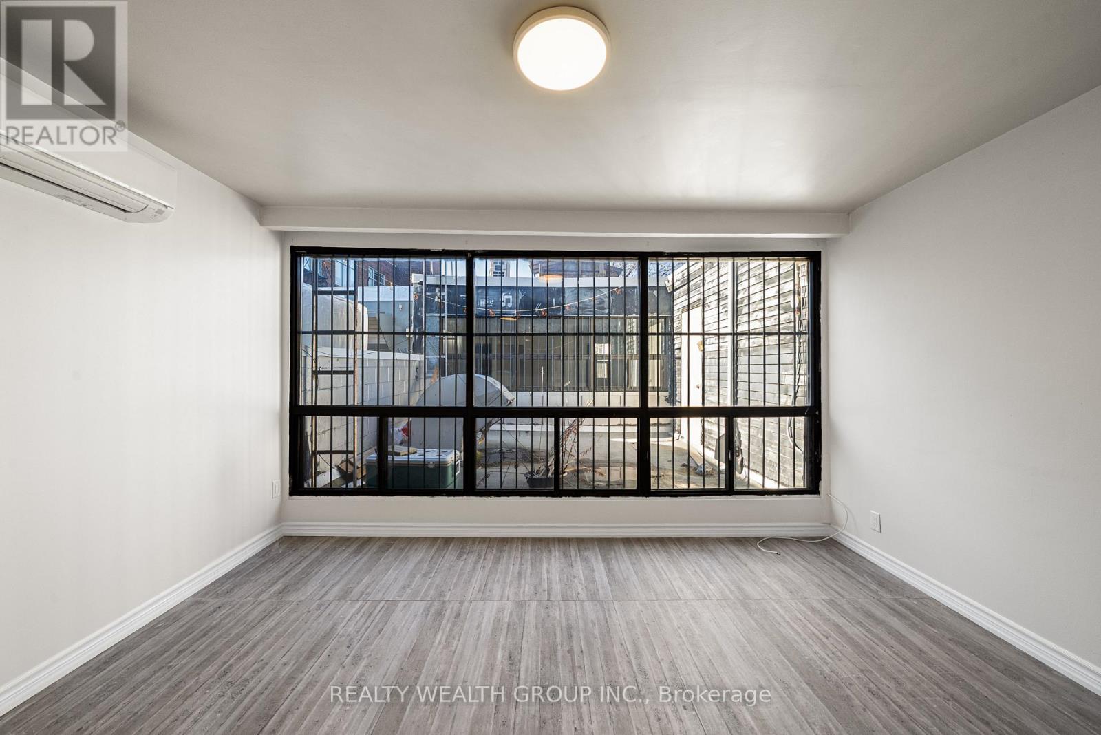 3 - 566 Queen Street W, Toronto, Ontario  M5V 2B5 - Photo 5 - C12999220