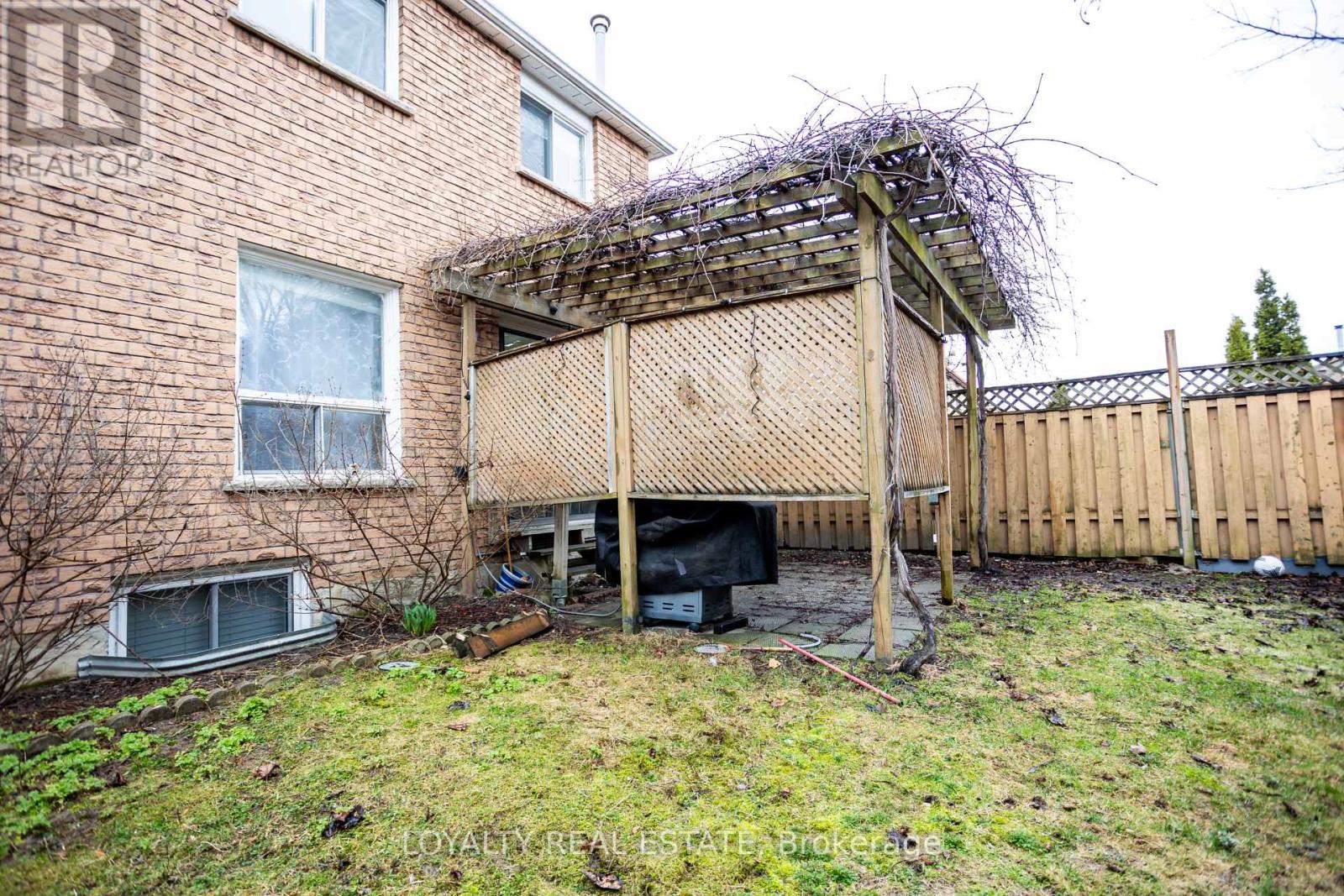 1540 Marshcourt Drive, Pickering, Ontario  L1V 6C6 - Photo 27 - E12999216