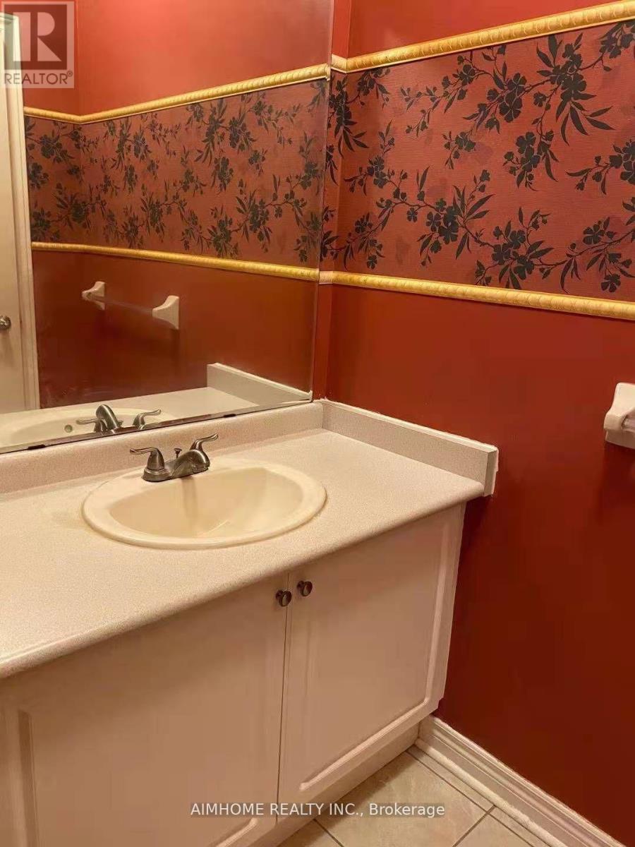 61 Ten Oaks Blvd, Vaughan, Ontario  L4K 5G3 - Photo 11 - N12999212