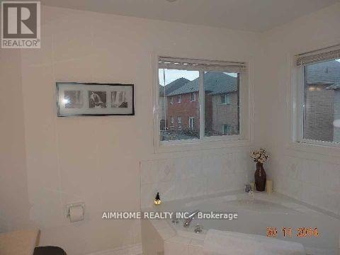 61 Ten Oaks Blvd, Vaughan, Ontario  L4K 5G3 - Photo 18 - N12999212