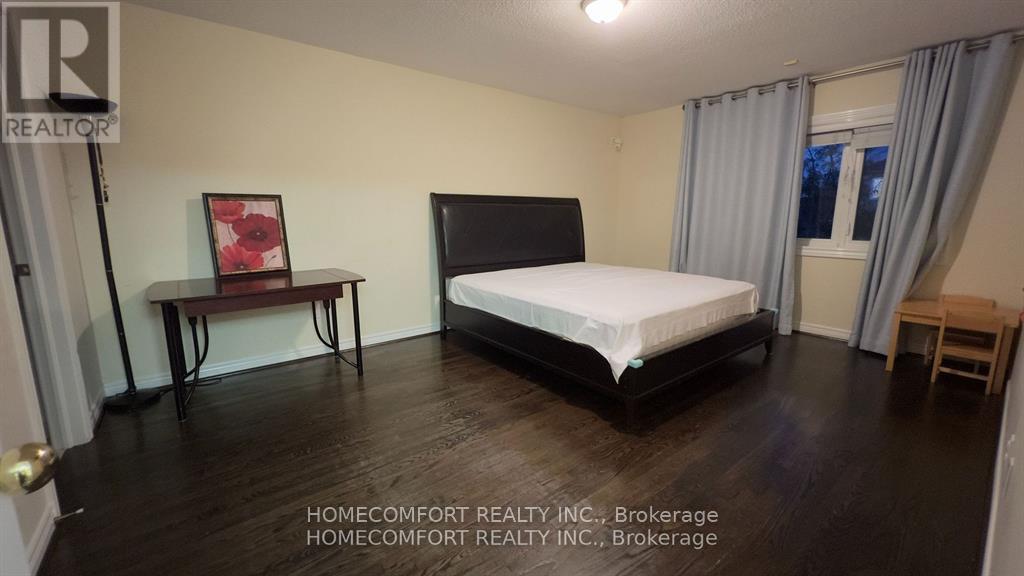 95 Rowland Court, Markham, Ontario  L6C 1X8 - Photo 14 - N12999214