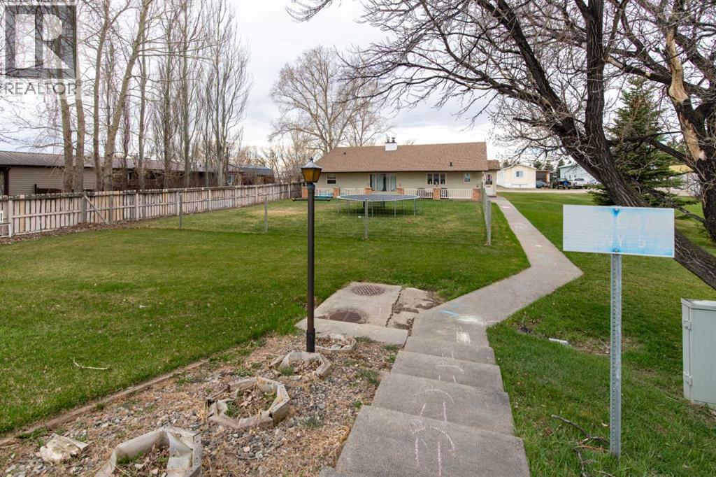 63004a Hwy 5, Welling, Alberta  T0K 2N0 - Photo 2 - A2301411