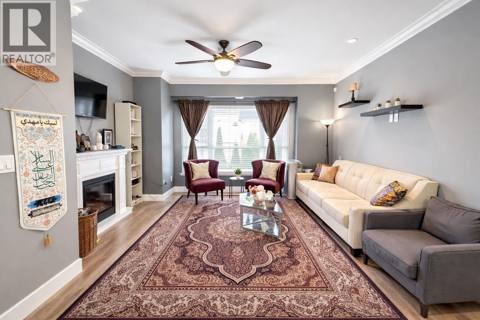 11 22386 SHARPE AVENUE, Richmond, British Columbia