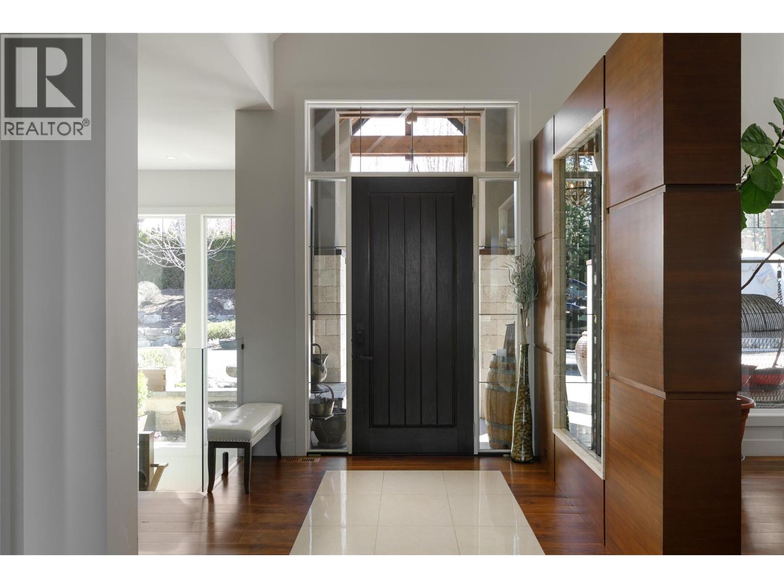 3990 Fairwinds Court, Kelowna, British Columbia  V1W 4G1 - Photo 20 - 10376012