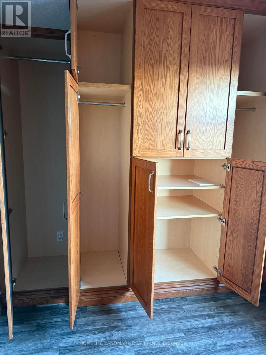 183 Main Street E, Port Colborne, Ontario  L3K 1S5 - Photo 4 - X12999196