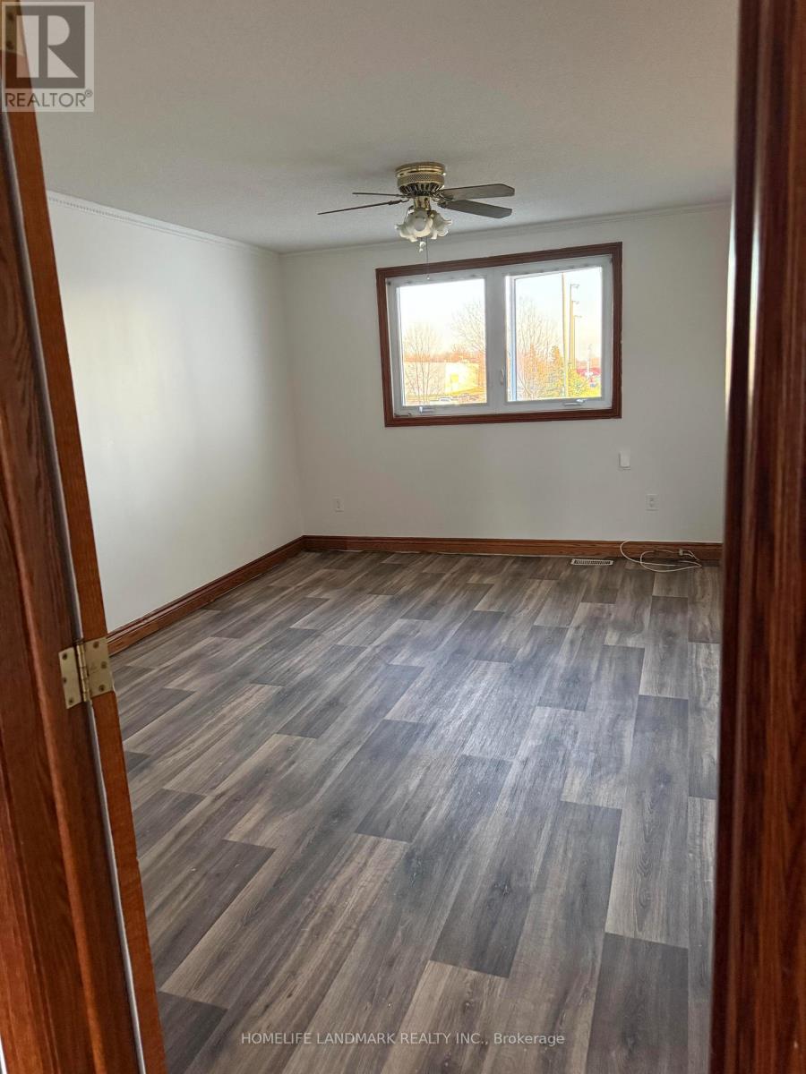 183 Main Street E, Port Colborne, Ontario  L3K 1S5 - Photo 6 - X12999196