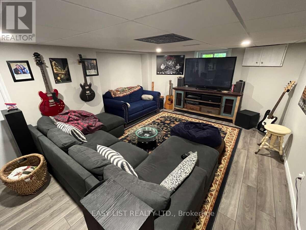 213 Vidal Street S, Sarnia, Ontario  N7T 2T4 - Photo 46 - X12999202