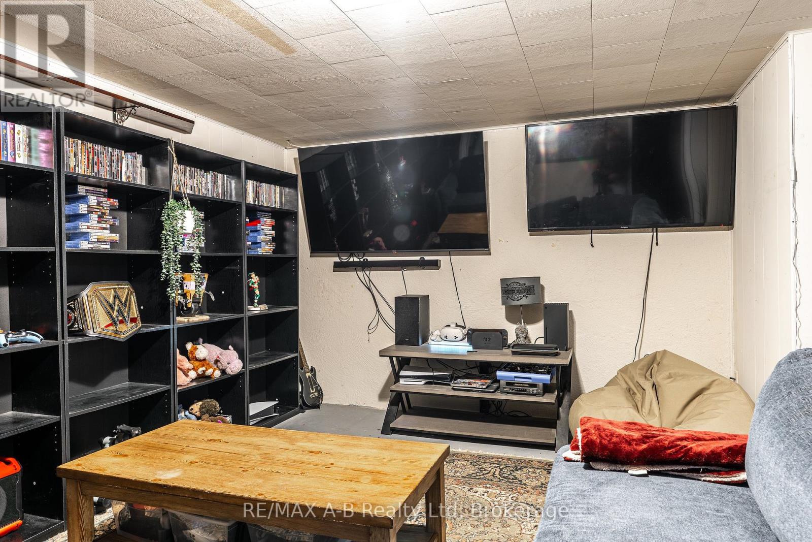 651 Devon Street, Stratford, Ontario  N4Z 1A5 - Photo 34 - X12895614