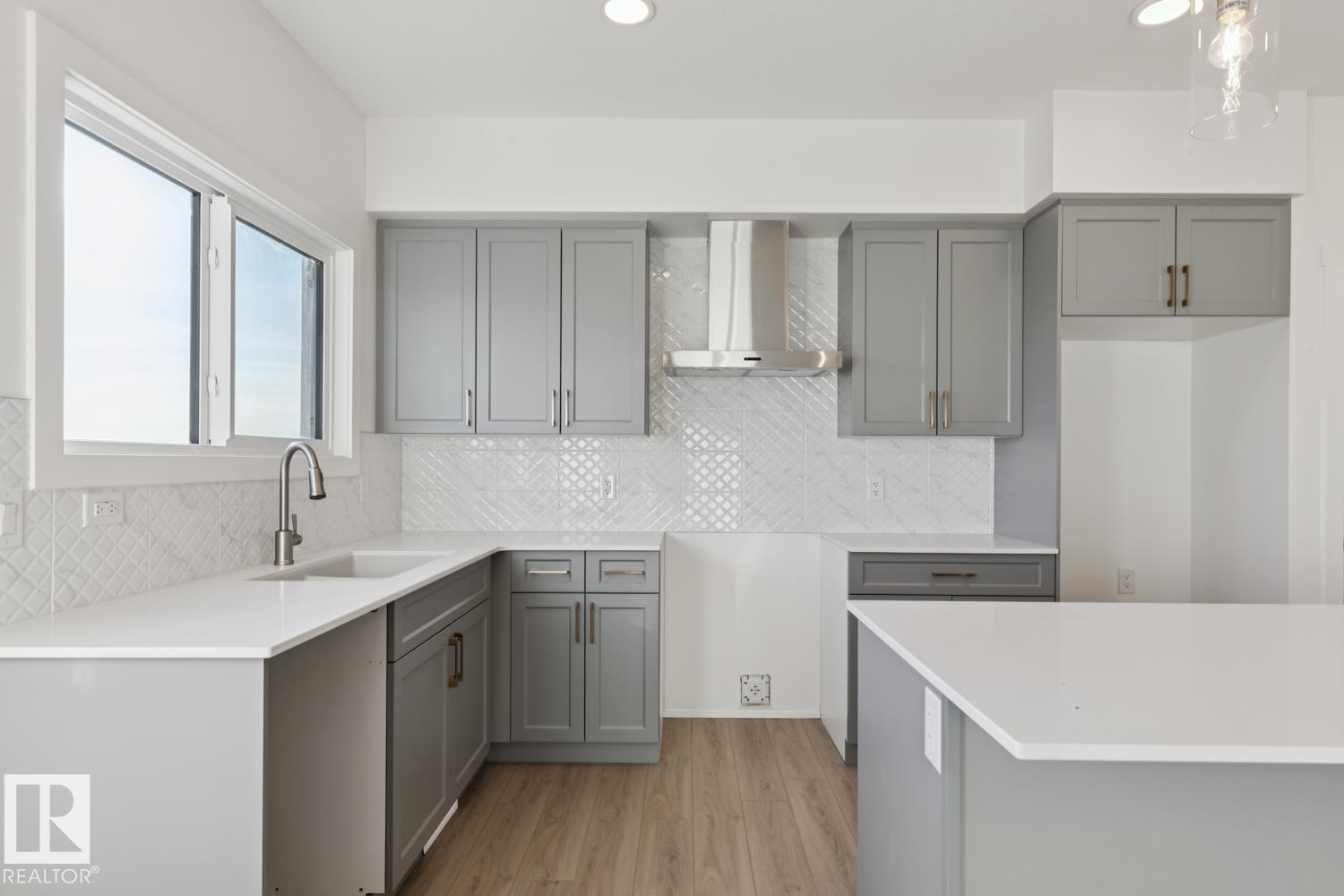 19027 20 Avenue Nw, Edmonton, Alberta  T6M 3E8 - Photo 15 - E4468973