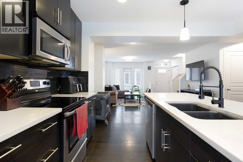 210 Auburn Bay Square Se, Calgary, Alberta  T3M 0Y9 - Photo 5 - A2288174