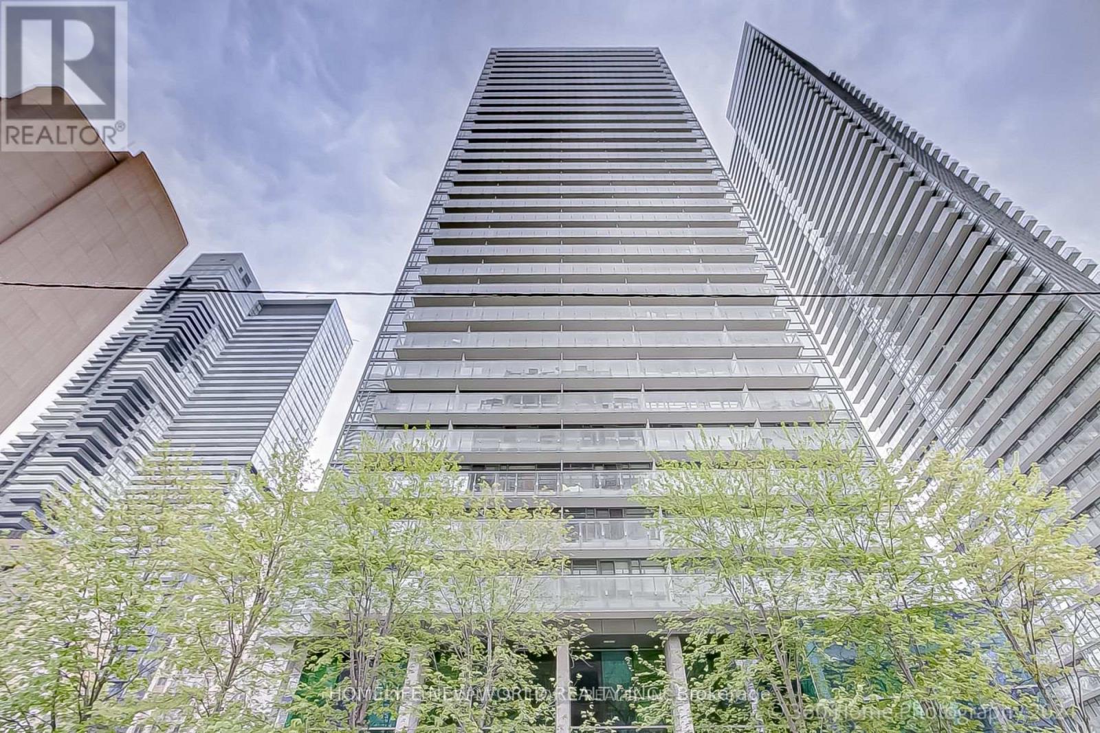 3101 - 37 Grosvenor Street, Toronto, Ontario  M4Y 3G5 - Photo 2 - C12999262