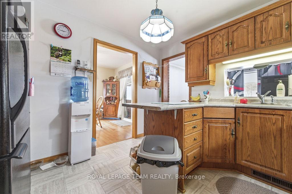 4379 Highway No. 523 Highway, South Algonquin, Ontario K0J 2C0 - Photo 28 - X12999258