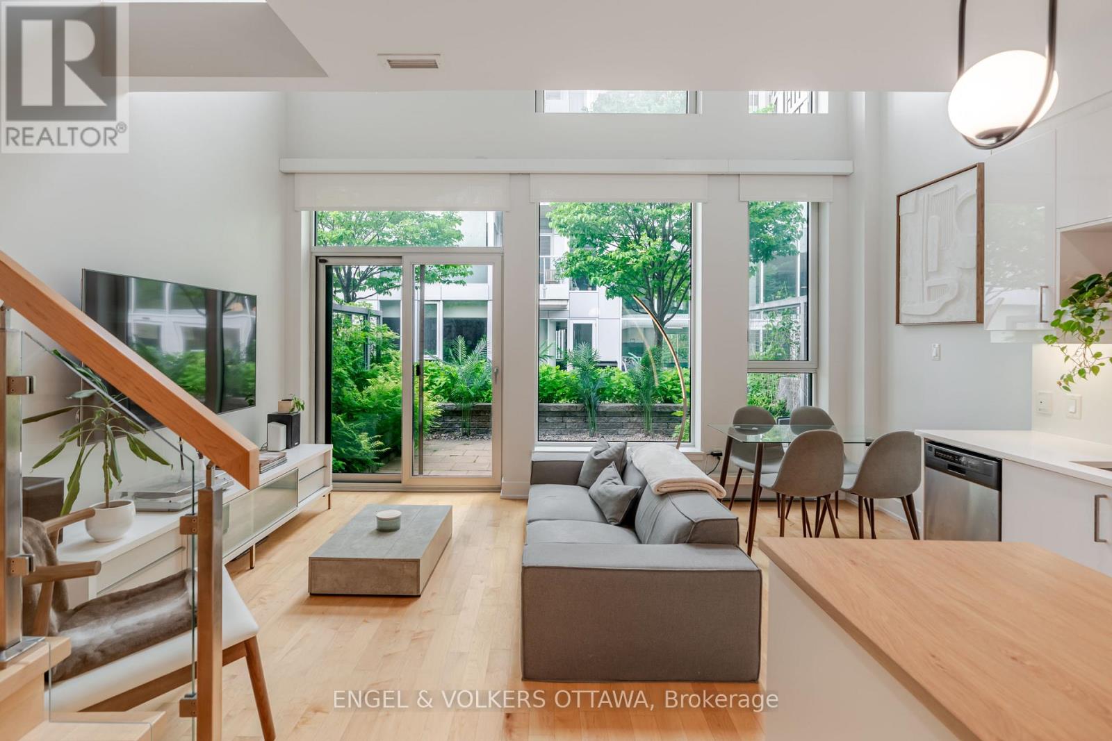 202 - 197 Lisgar Street, Ottawa, Ontario K2P 0C3 - Photo 16 - X12999242