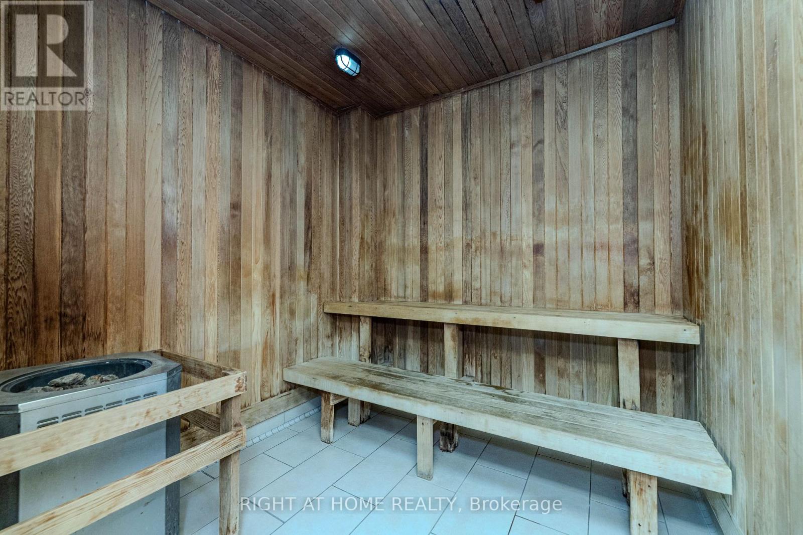 801 - 330 Red Maple Road, Richmond Hill, Ontario L4C 0T6 - Photo 33 - N12999248