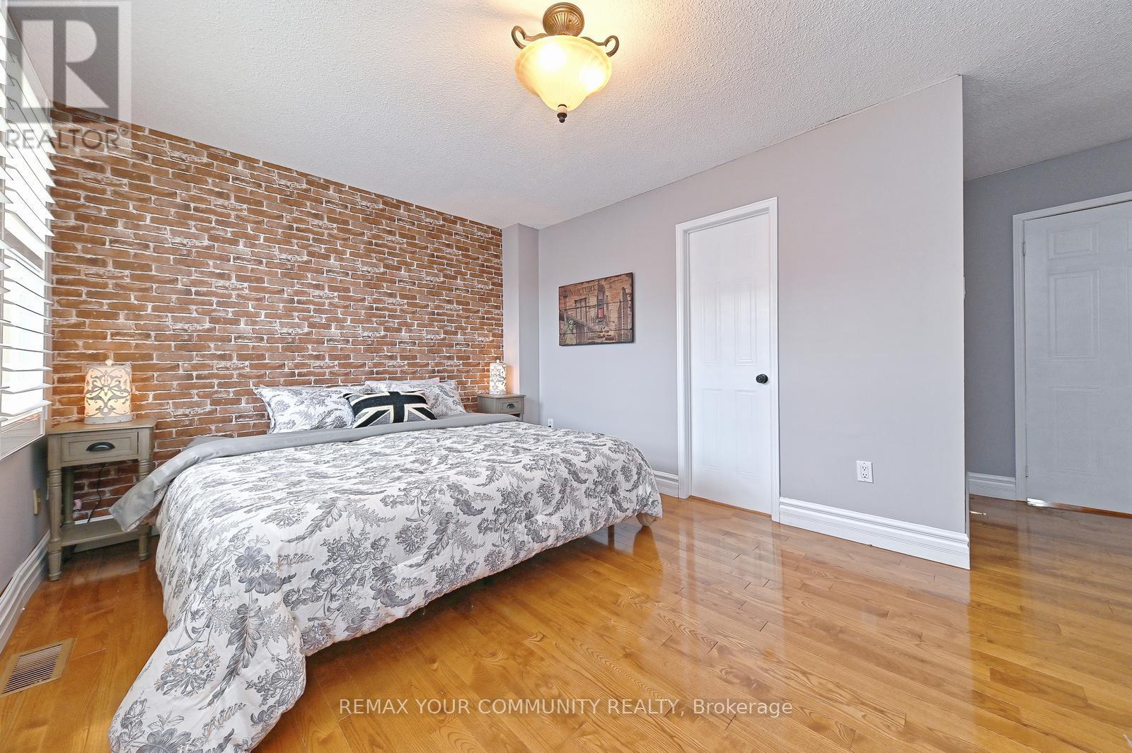 40 - 40 Stornwood Court NE, Brampton, Ontario  L6W 4H5 - Photo 26 - W12999226