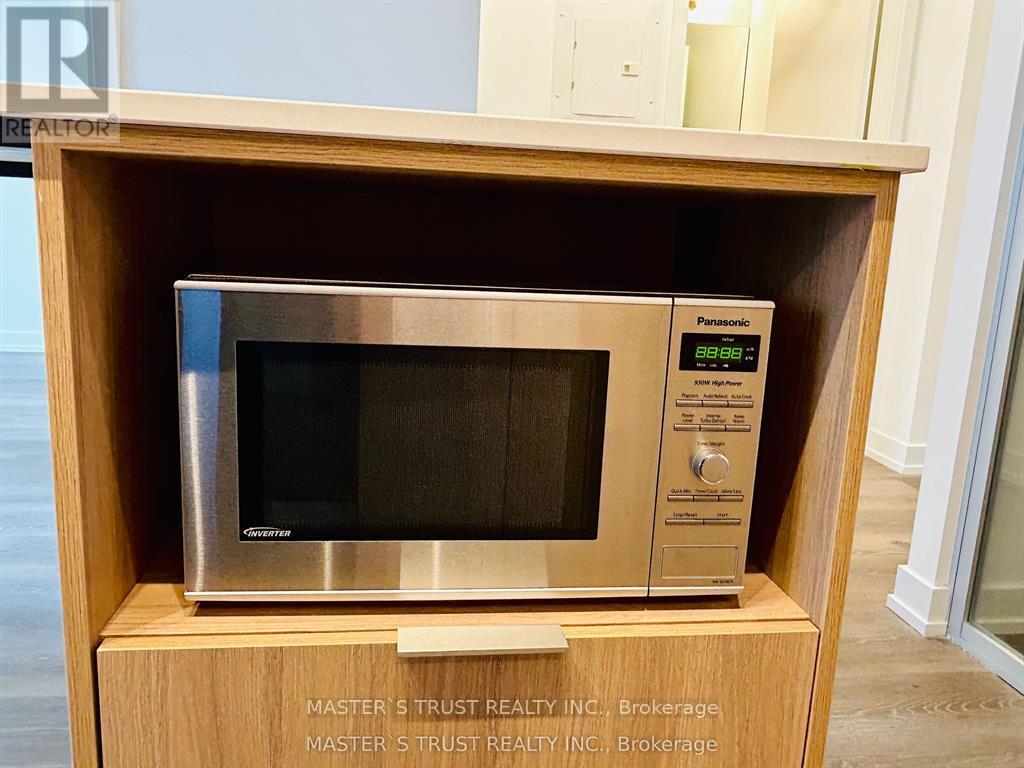 2007 - 395 Square One Drive, Mississauga, Ontario  L5B 0P6 - Photo 7 - W12999246