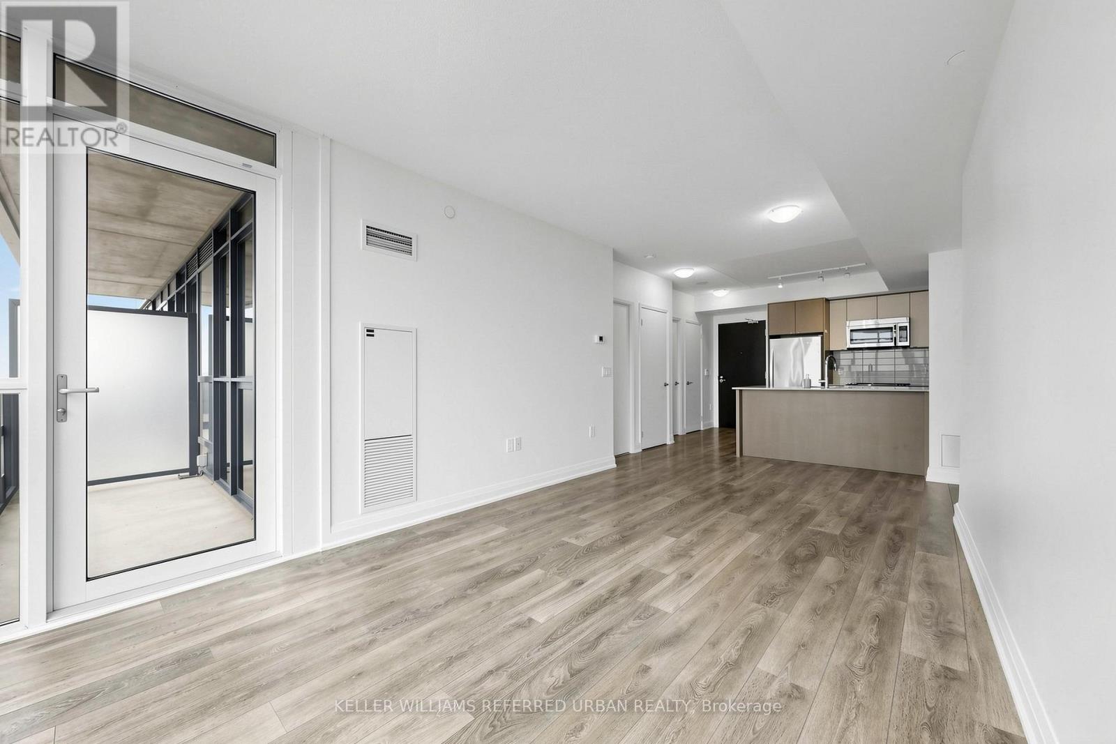 1503 - 9 Valhalla Inn Road, Toronto, Ontario  M9B 0B1 - Photo 10 - W12999250