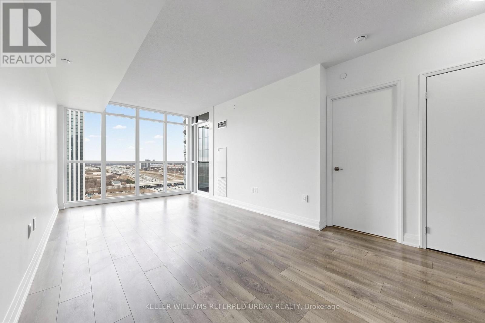 1503 - 9 Valhalla Inn Road, Toronto, Ontario  M9B 0B1 - Photo 9 - W12999250