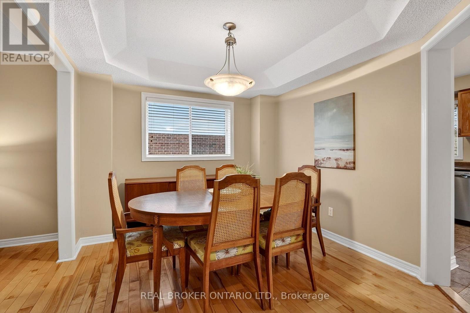 24 Shetland Drive, Hamilton, Ontario  L0R 2H5 - Photo 12 - X12999236