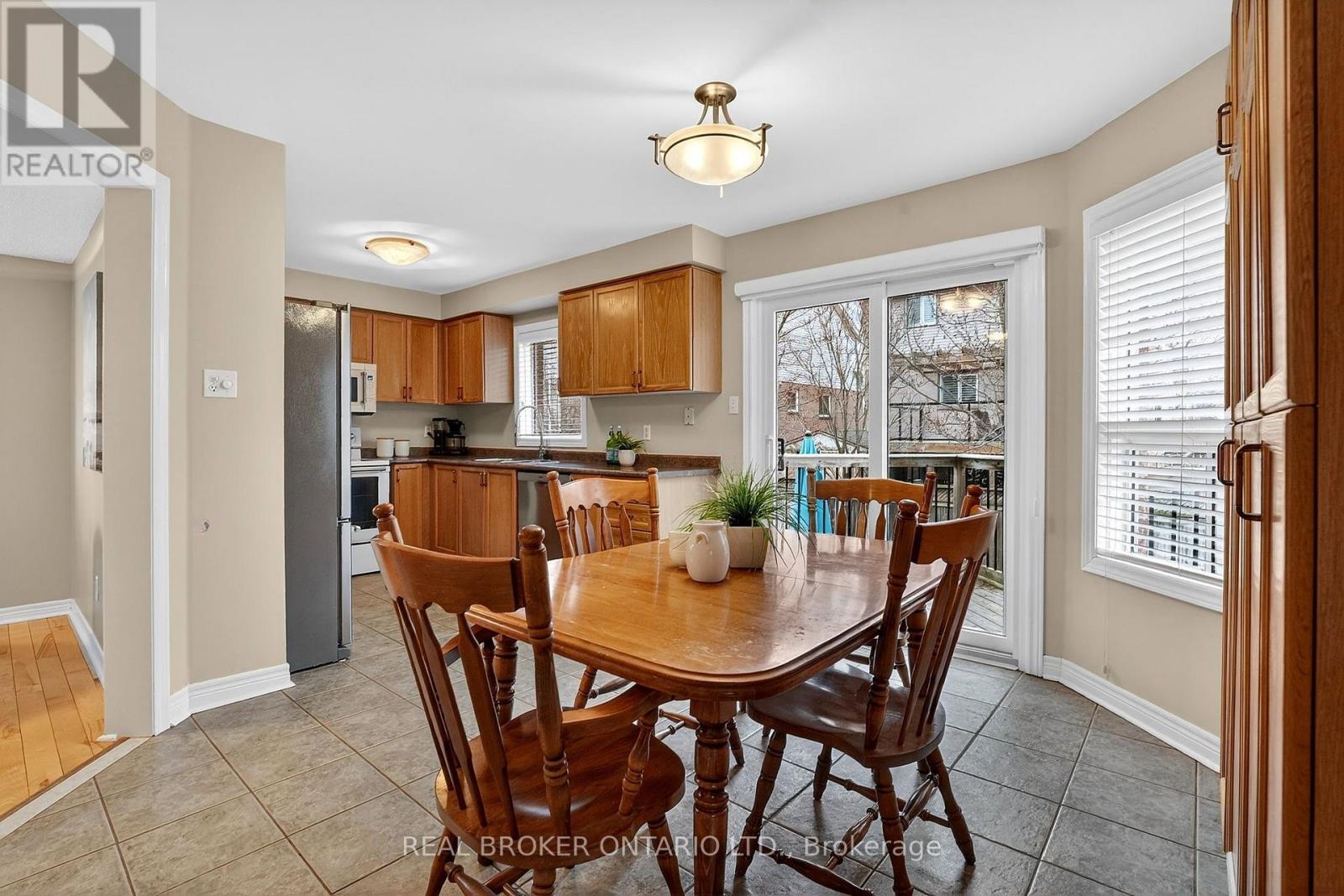 24 Shetland Drive, Hamilton, Ontario  L0R 2H5 - Photo 17 - X12999236