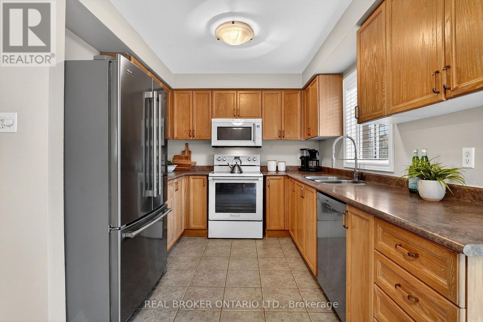 24 Shetland Drive, Hamilton, Ontario  L0R 2H5 - Photo 18 - X12999236