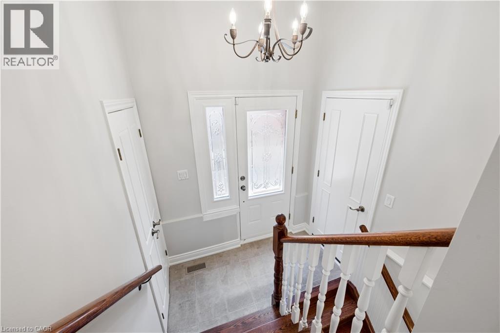 1217 Sugar Maple Court, Mississauga, Ontario  L4W 4P6 - Photo 22 - 40820264