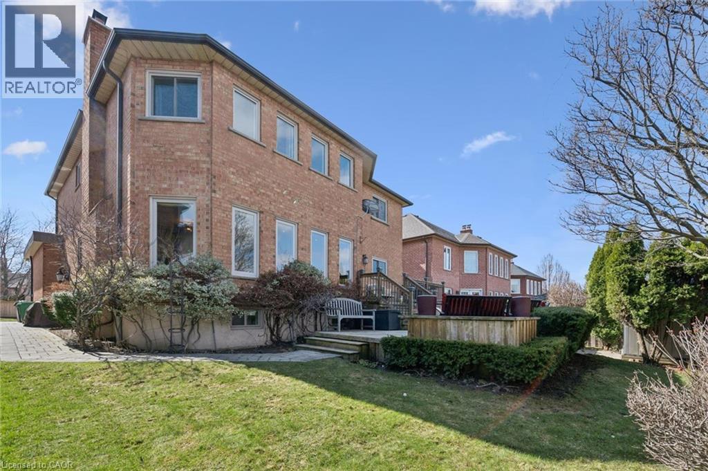 1217 Sugar Maple Court, Mississauga, Ontario  L4W 4P6 - Photo 45 - 40820264