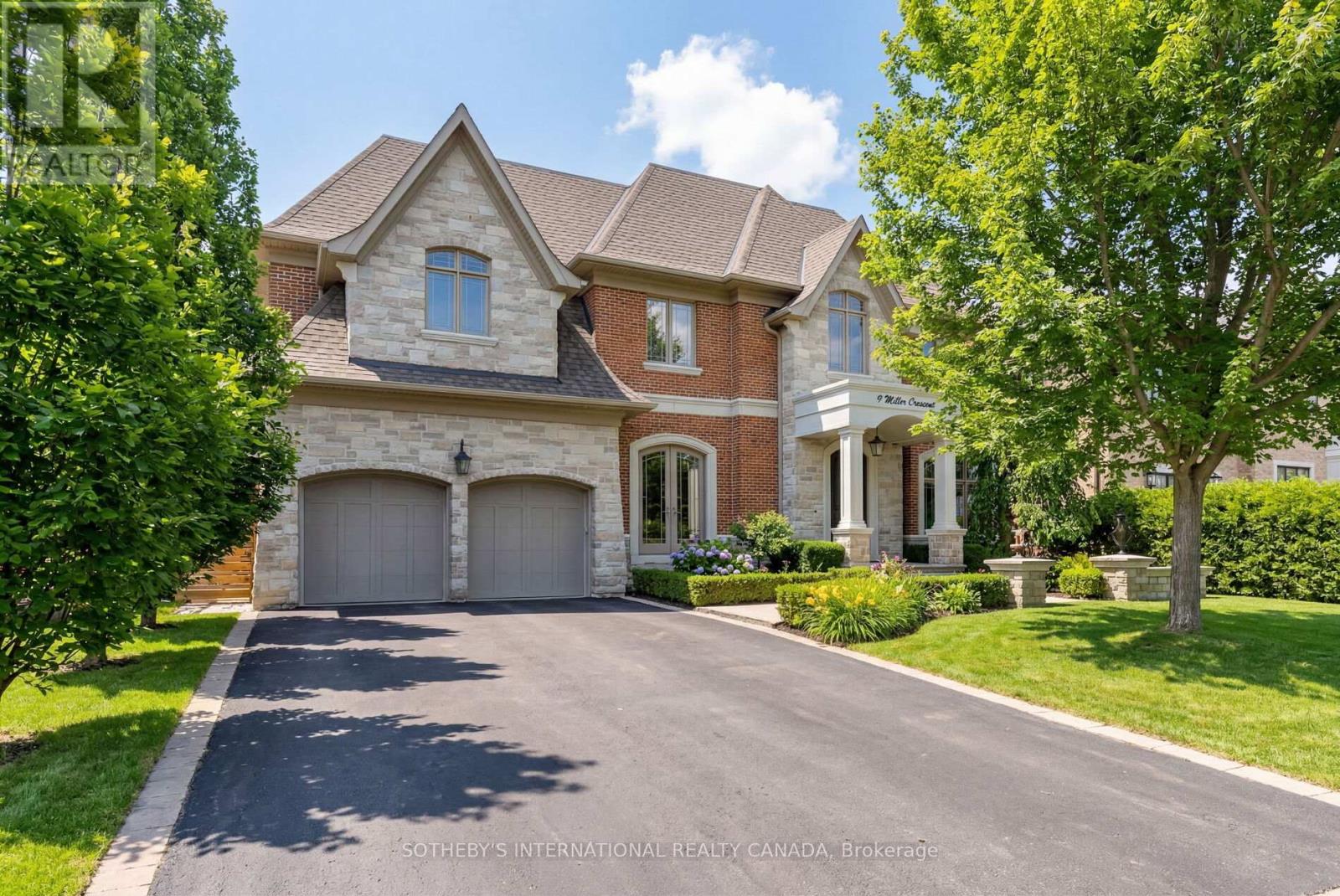 6 WELLER CRESCENT, Vaughan, Ontario