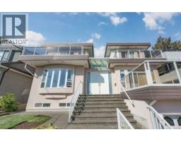 Half Basement 4325 PORTLAND STREET, Burnaby, British Columbia