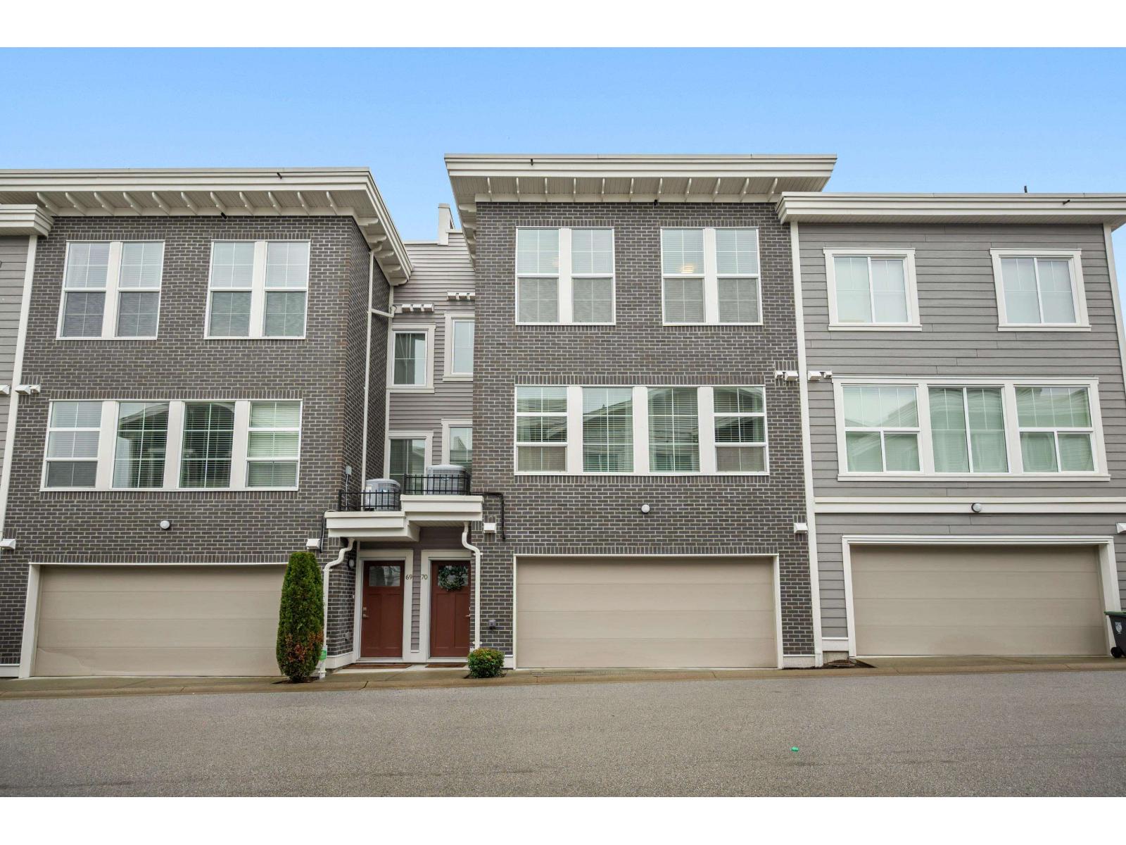 70 8371 202b Street, Langley, British Columbia  V2Y 4K6 - Photo 2 - R3104946