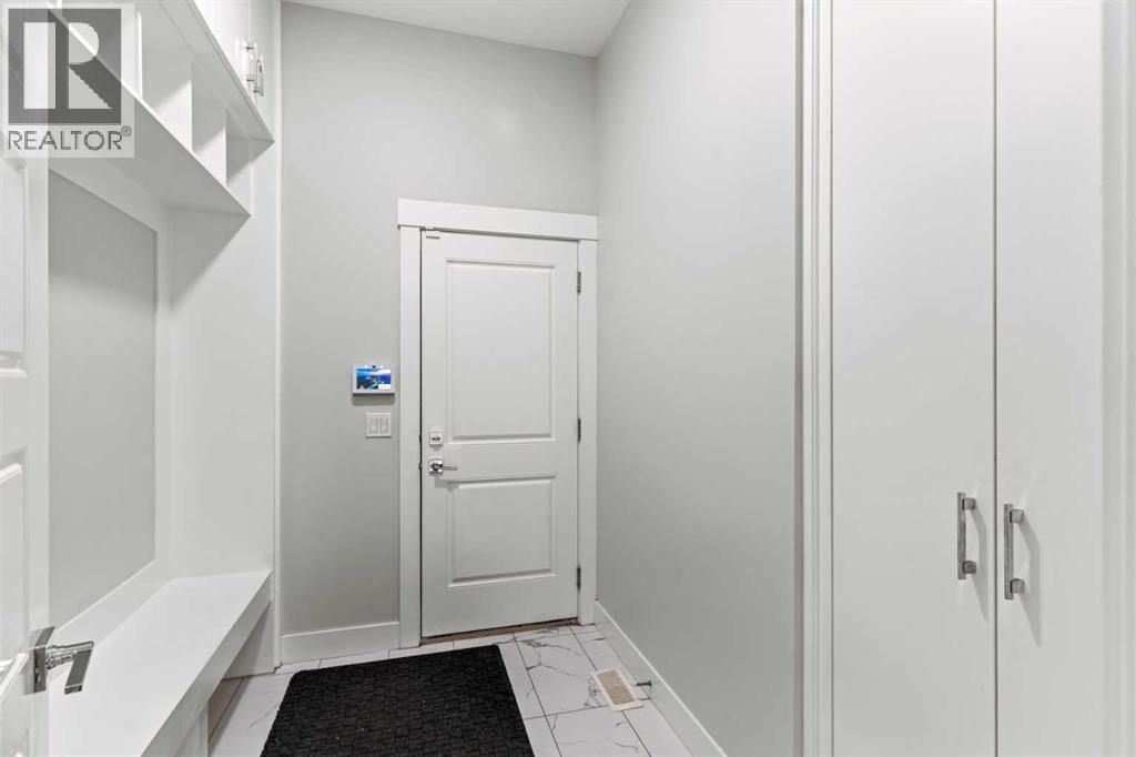 111 Kinniburgh Place, Chestermere, Alberta T1X 1Y2 - Photo 9 - A2283050