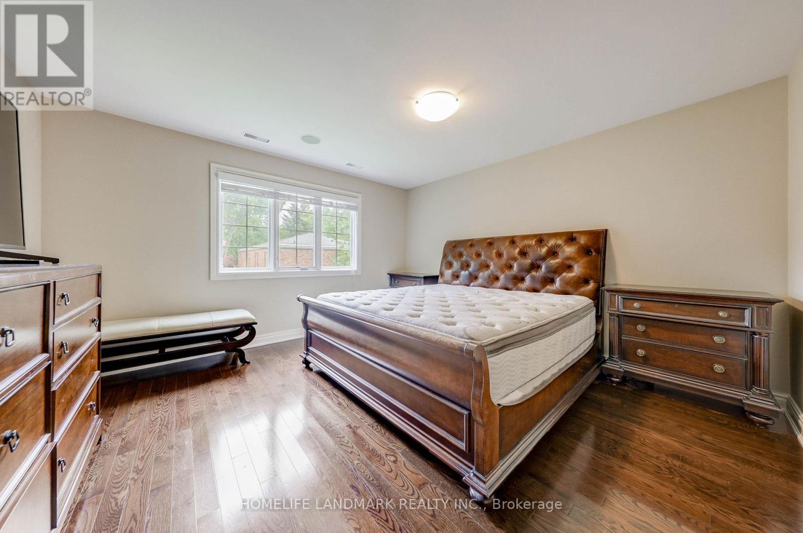 38 Misty Crescent, Toronto, Ontario  M3B 1T3 - Photo 23 - C12999278