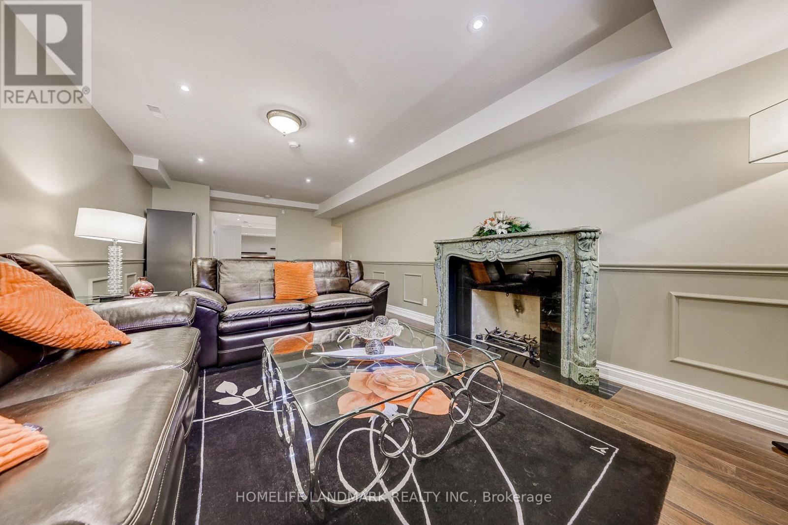 38 Misty Crescent, Toronto, Ontario  M3B 1T3 - Photo 33 - C12999278