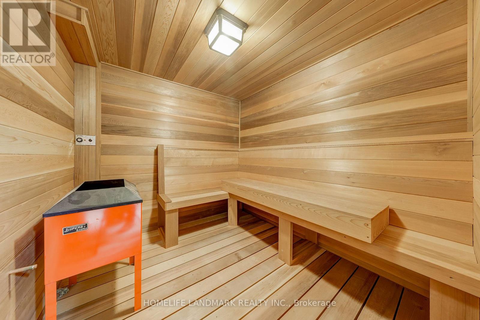 38 Misty Crescent, Toronto, Ontario  M3B 1T3 - Photo 35 - C12999278