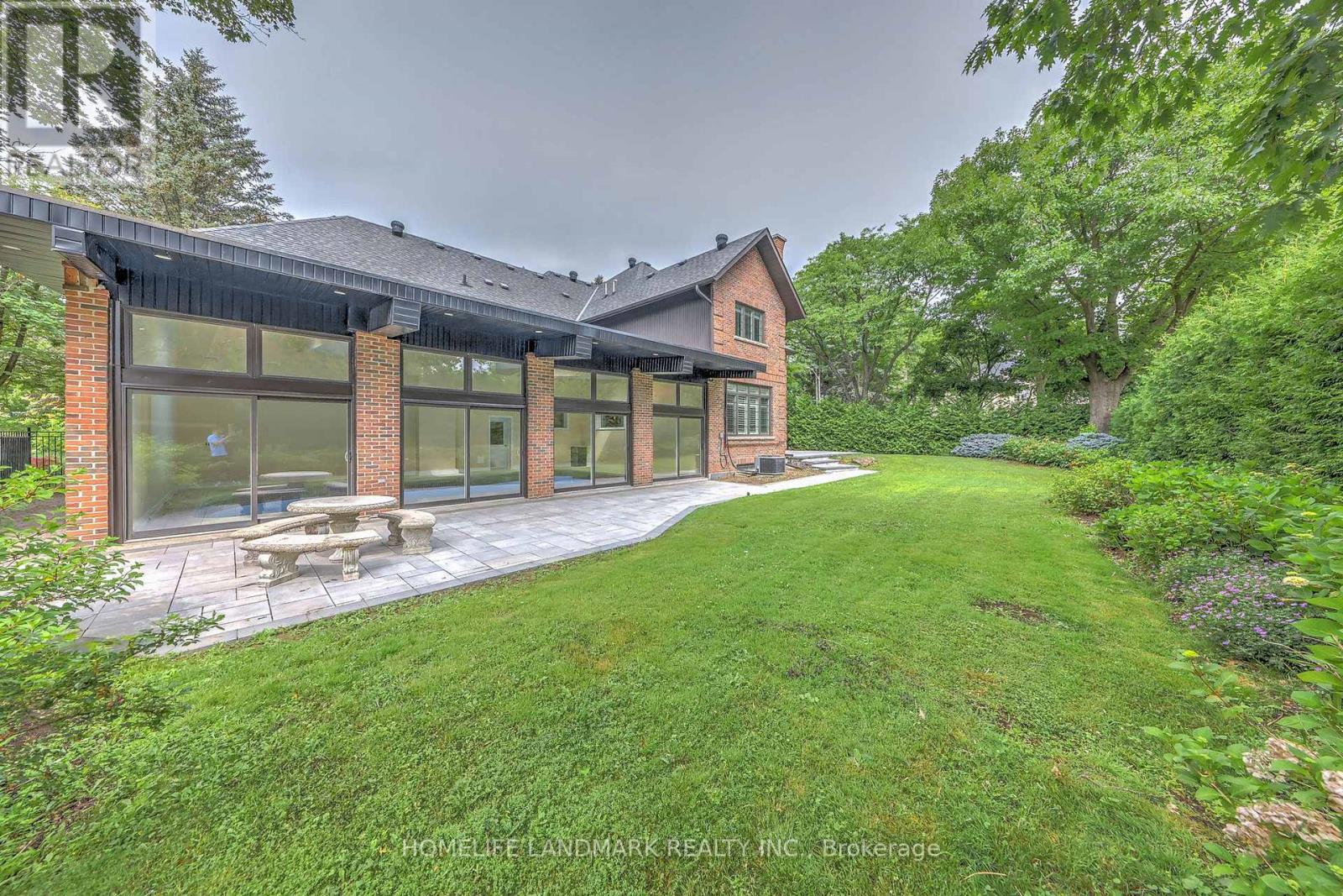 38 Misty Crescent, Toronto, Ontario  M3B 1T3 - Photo 37 - C12999278