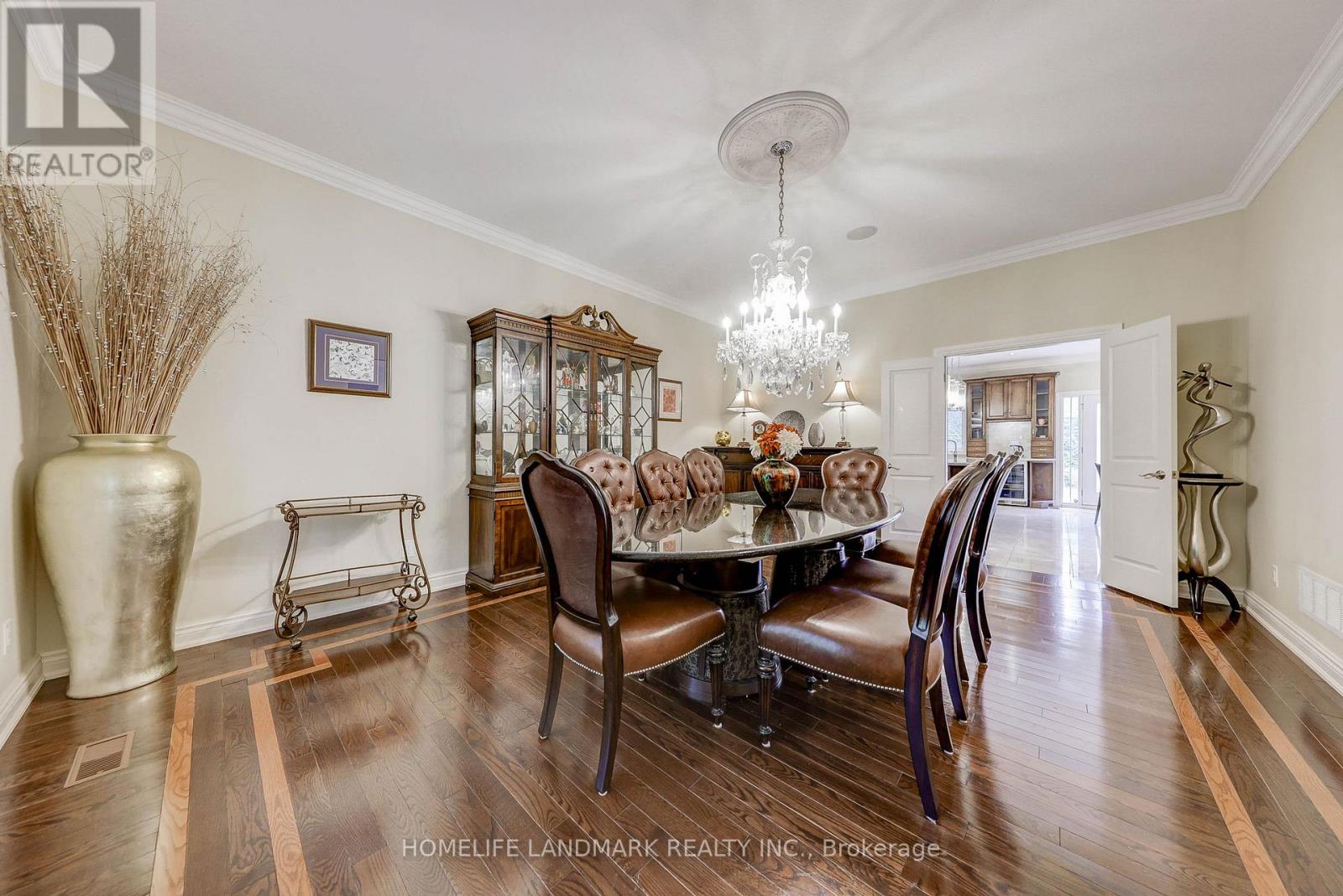 38 Misty Crescent, Toronto, Ontario  M3B 1T3 - Photo 6 - C12999278