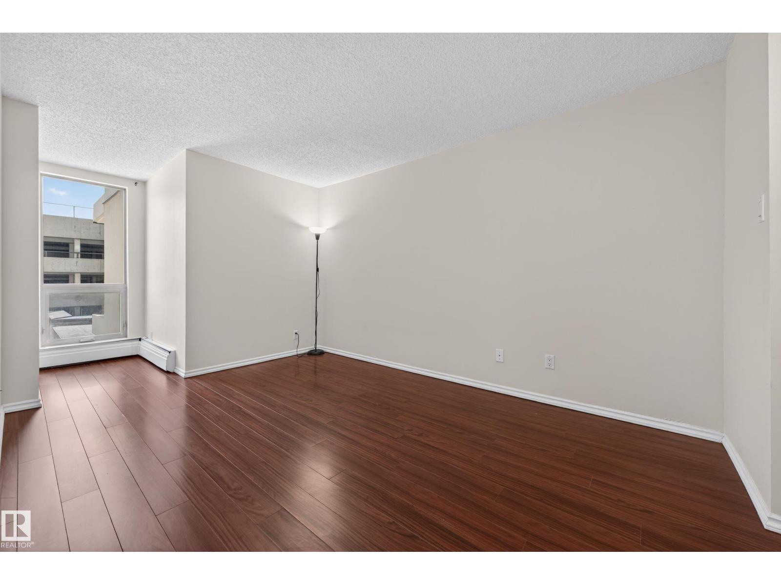 #208 10149 Saskatchewan Dr Nw, Edmonton, Alberta  T6E 6B6 - Photo 11 - E4482277