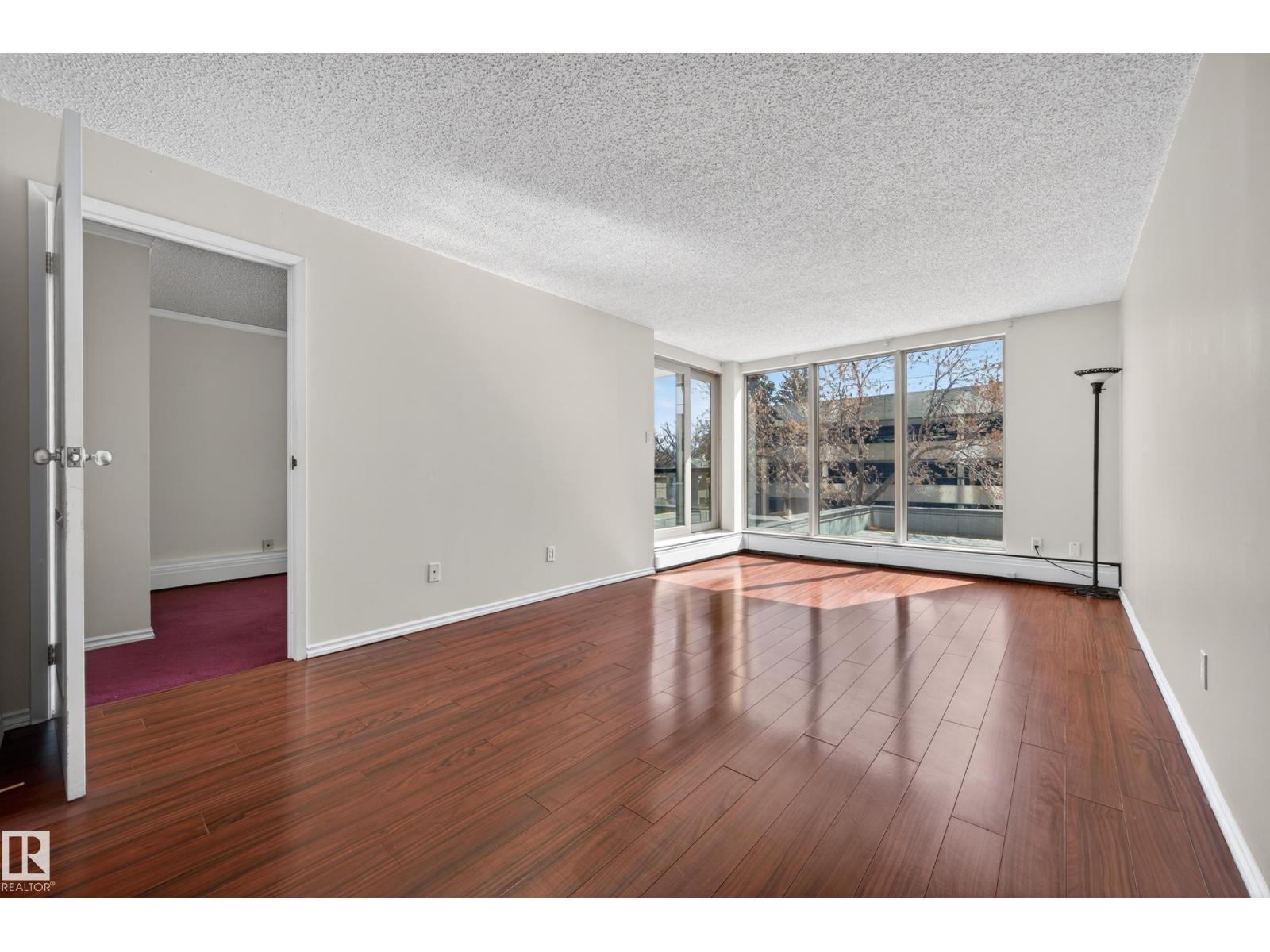 #208 10149 Saskatchewan Dr Nw, Edmonton, Alberta  T6E 6B6 - Photo 5 - E4482277