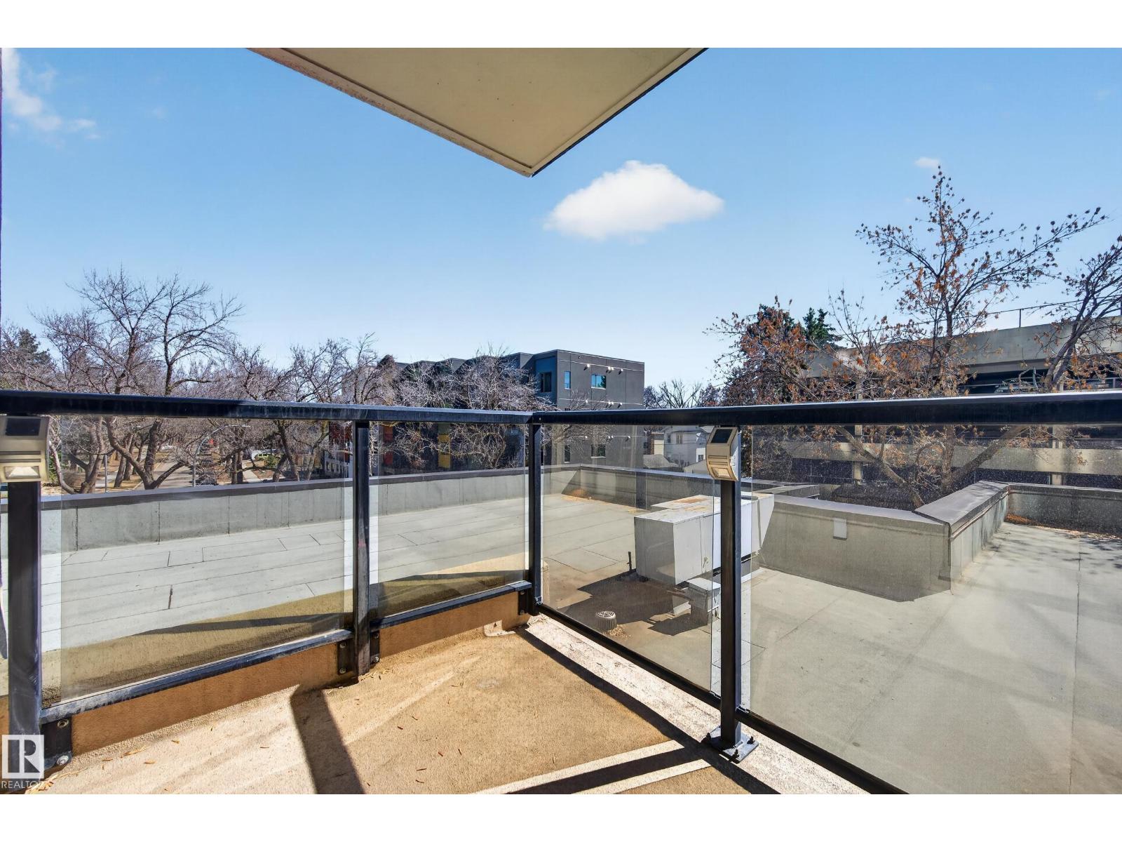 #208 10149 Saskatchewan Dr Nw, Edmonton, Alberta  T6E 6B6 - Photo 6 - E4482277