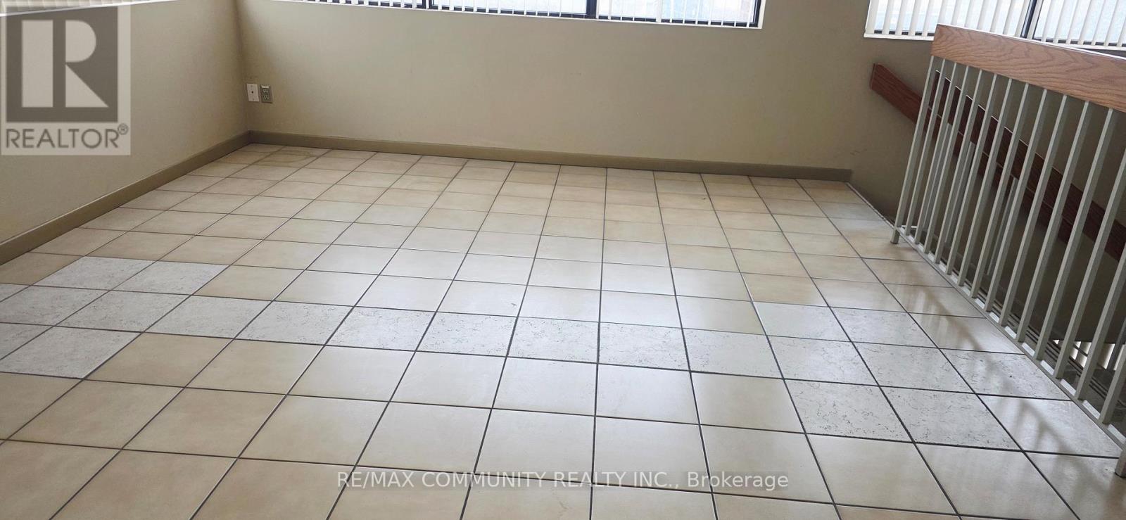 55 Freshway Drive, Vaughan, Ontario  L4K 1S1 - Photo 10 - N12999280