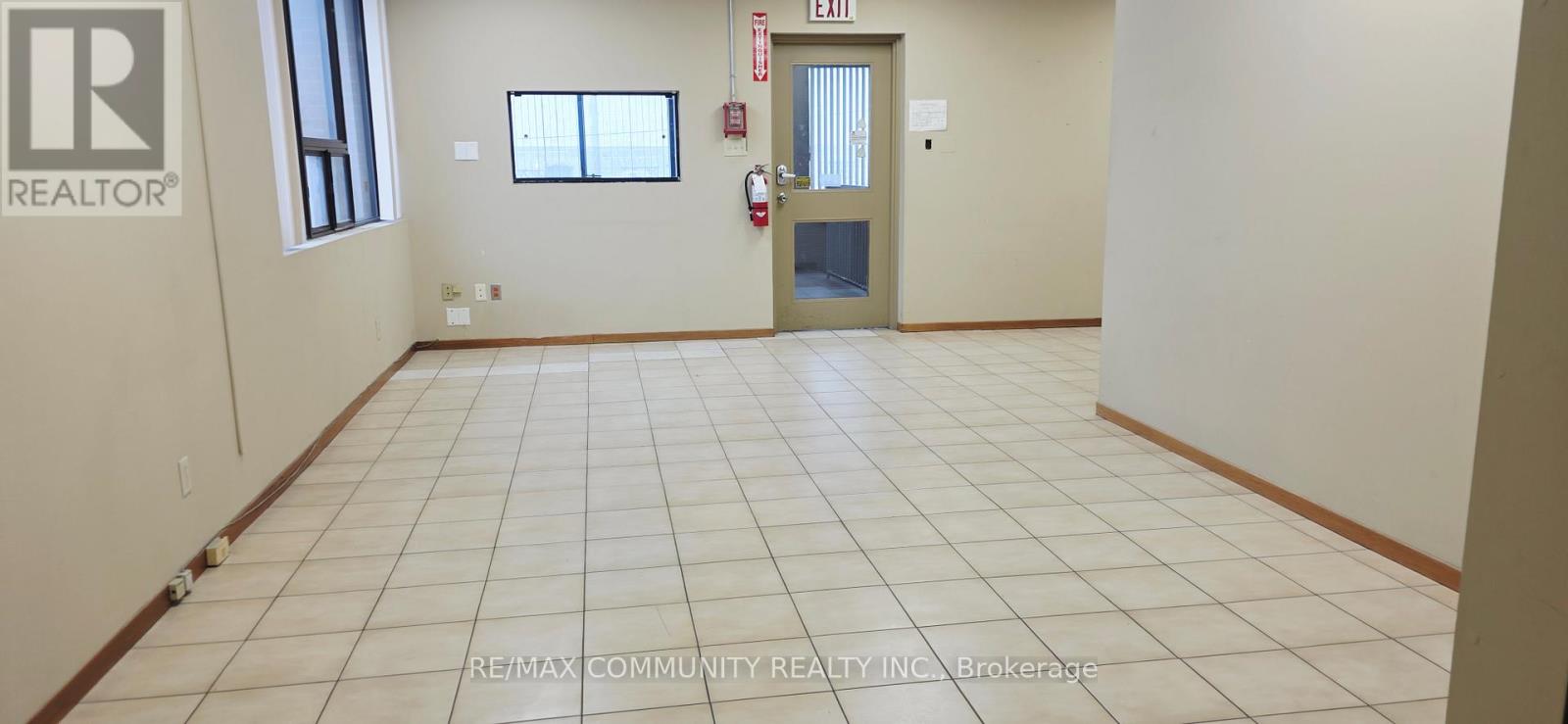 55 Freshway Drive, Vaughan, Ontario  L4K 1S1 - Photo 15 - N12999280