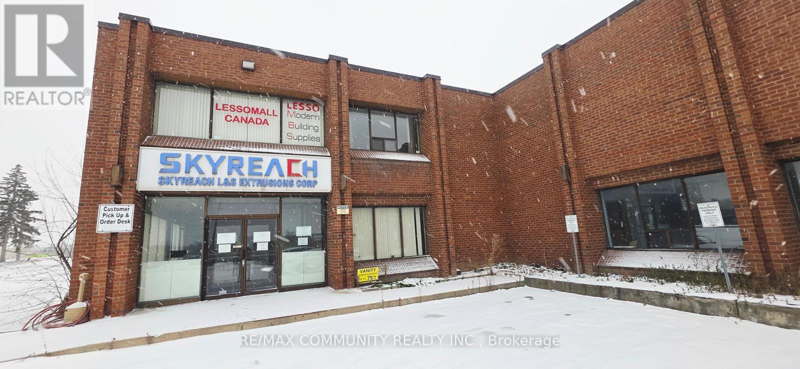 55 Freshway Drive, Vaughan, Ontario  L4K 1S1 - Photo 8 - N12999280