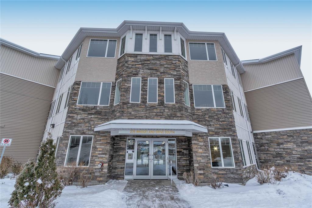 112 235 Bridgeland Drive S, Winnipeg, Manitoba  R3Y 0T7 - Photo 0 - 202607125