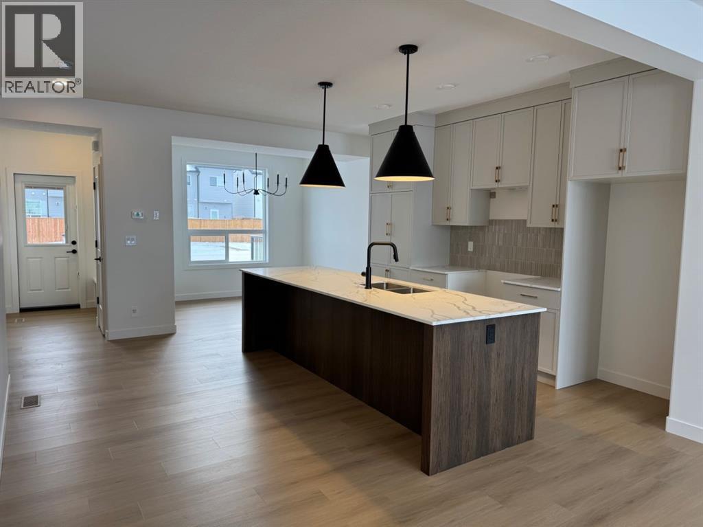 31 Louis Drive, Rural Red Deer County, Alberta  T4E 3E5 - Photo 4 - A2272182