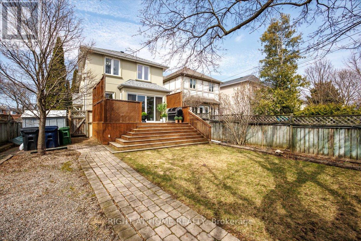 497 Broadway Avenue, Toronto, Ontario M4G 2R7 - Photo 40 - C12994122