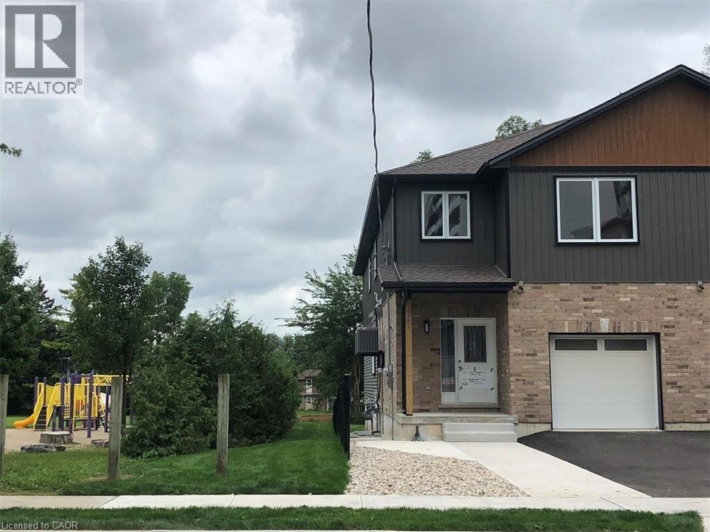 111 Walter Street Unit# A, Kitchener, Ontario  N2G 1S3 - Photo 2 - 40820763