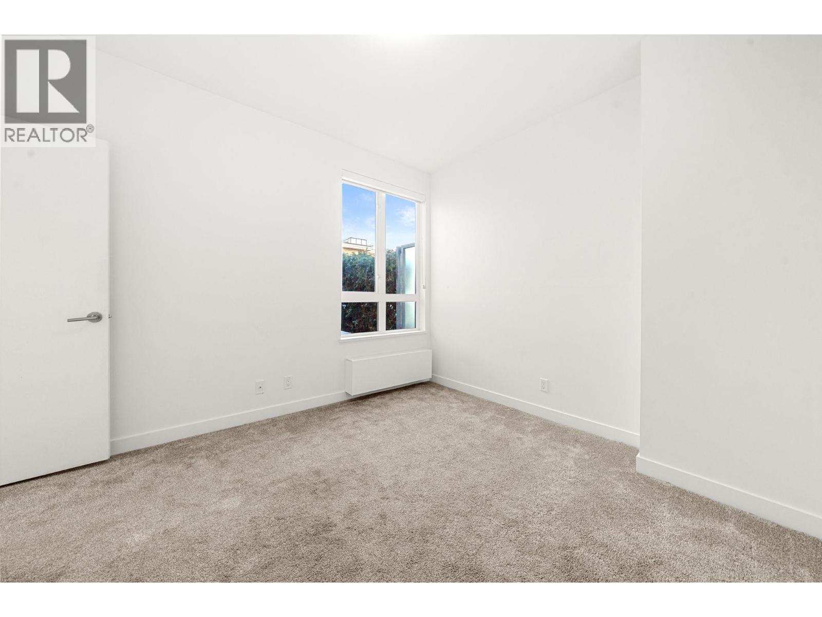 208 711 W 14th Street, North Vancouver, British Columbia  V7M 3E8 - Photo 23 - R3102253