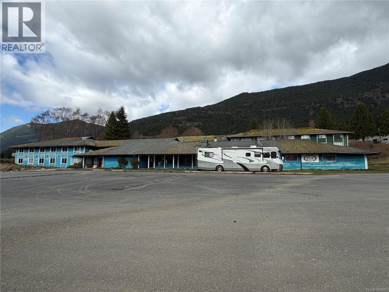 1111 Nigei St, Port Alice, British Columbia