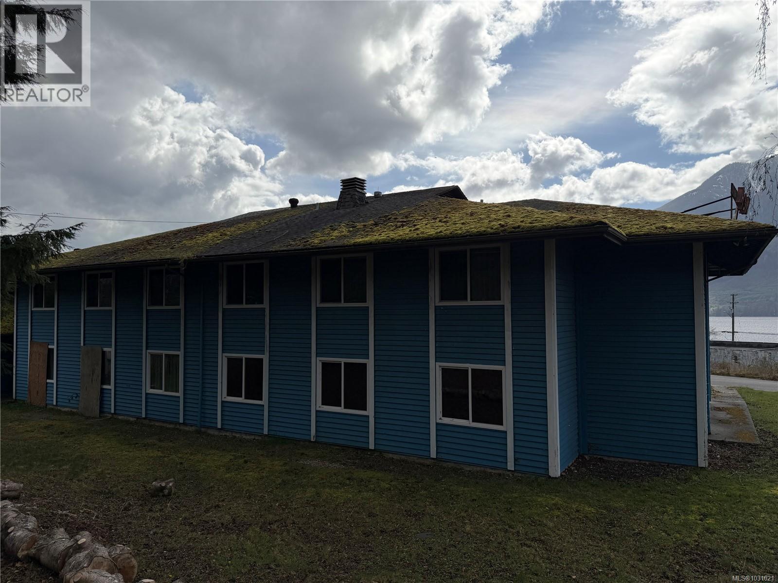 1111 Nigei St, Port Alice, British Columbia  V0N 2N0 - Photo 6 - 1031021